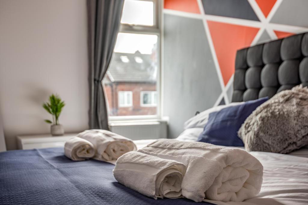 Hopetown Apartment-Modern 2 Bed With Free Parking Normanton  Exterior foto
